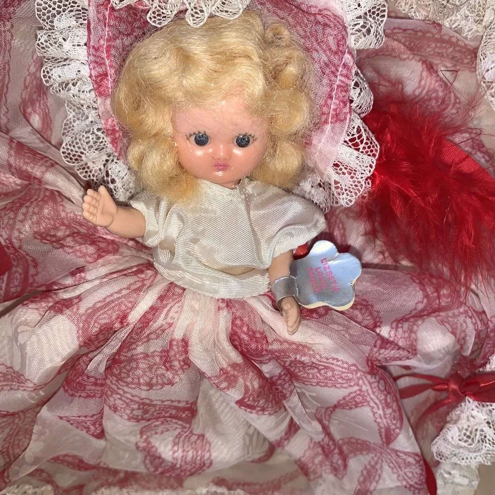 Hollywood Doll this vintage